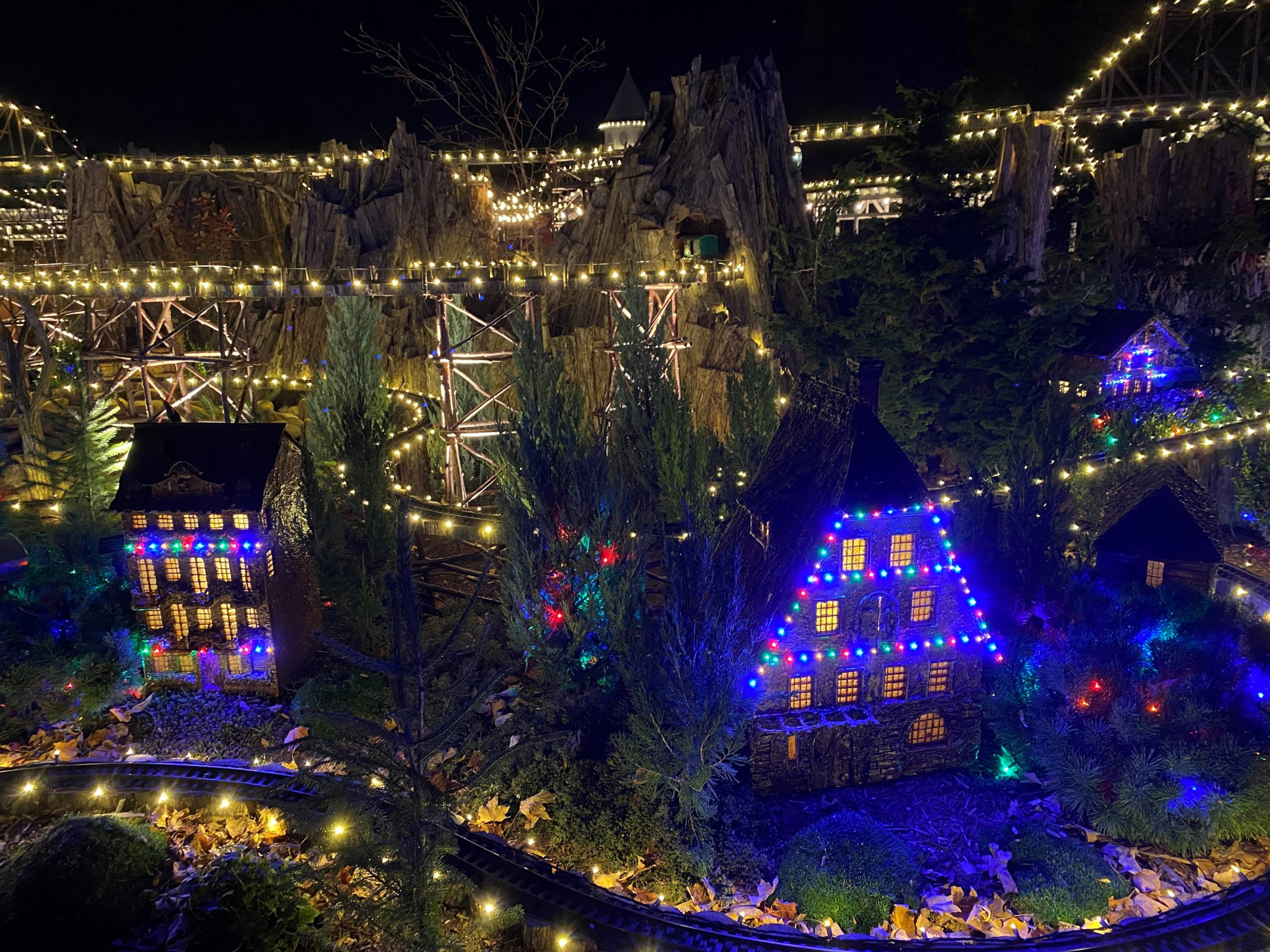 Franklin Park Conservatory Aglow 3 - Columbus on the Cheap